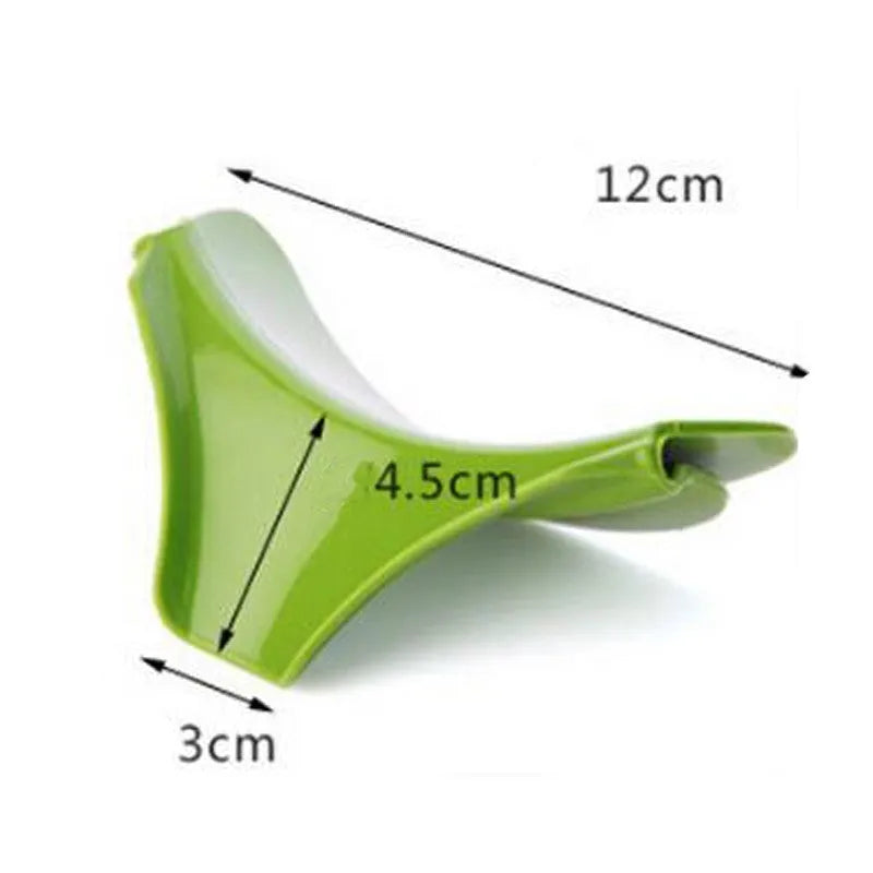 Green silicone clip-on soup funnel for kitchen use