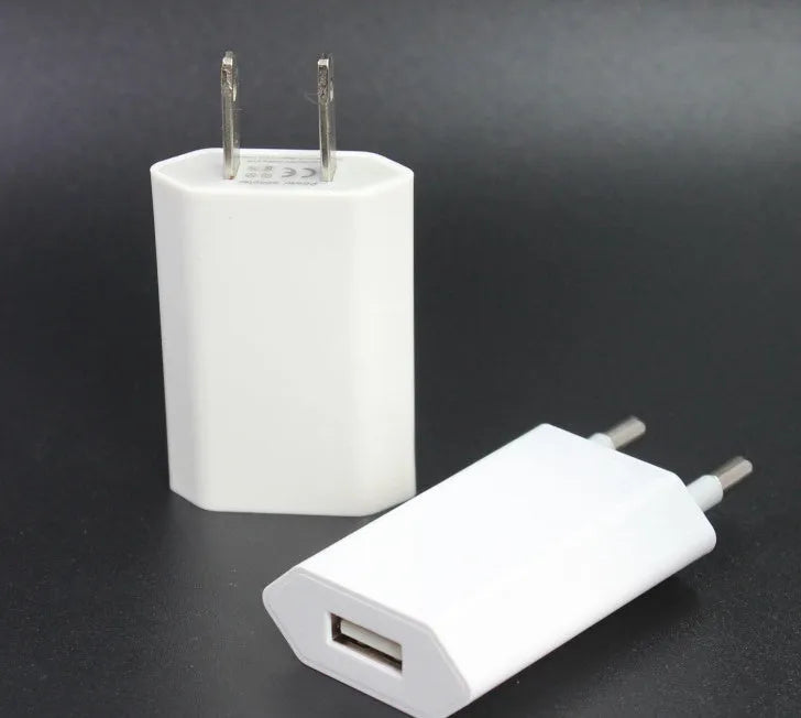 USB travel charger and charging cable bundle for Apple iPhone and iPad devices
