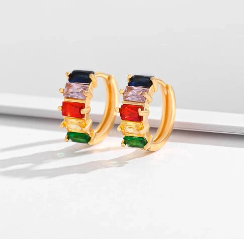 Gold-plated square crystal zircon earrings for women, versatile and elegant design