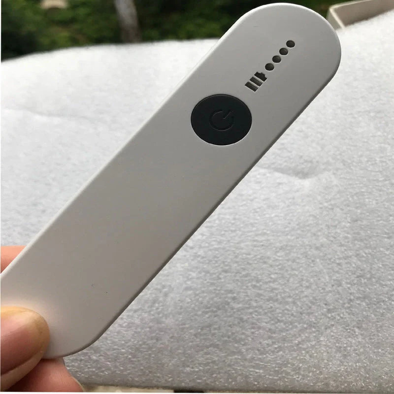 Portable UV disinfection lamp sterilizer stick in white, compact and USB rechargeable