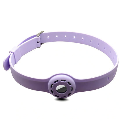 Red silicone AirTag tracker collar wrapped on pet neck, adjustable armband in solid colour for anti-lost security