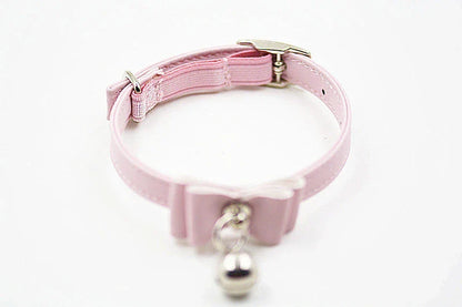 Small dog collar with bow tie and bell in various colours