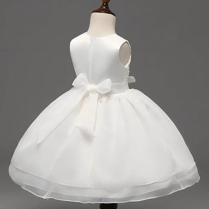 Baby girl wedding dress in pink with hook flowers, size 12 months, for full moon ceremonies