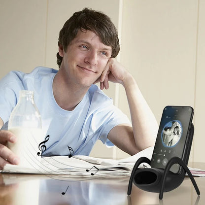 Portable mini chair wireless charger with 10W fast charge for smartphones