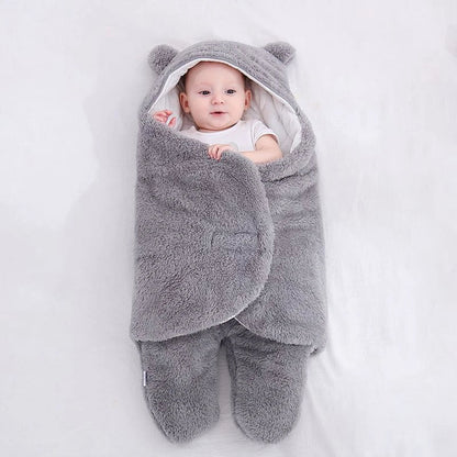Winter swaddle blanket for newborns in 100% cotton, available in multiple colours and sizes