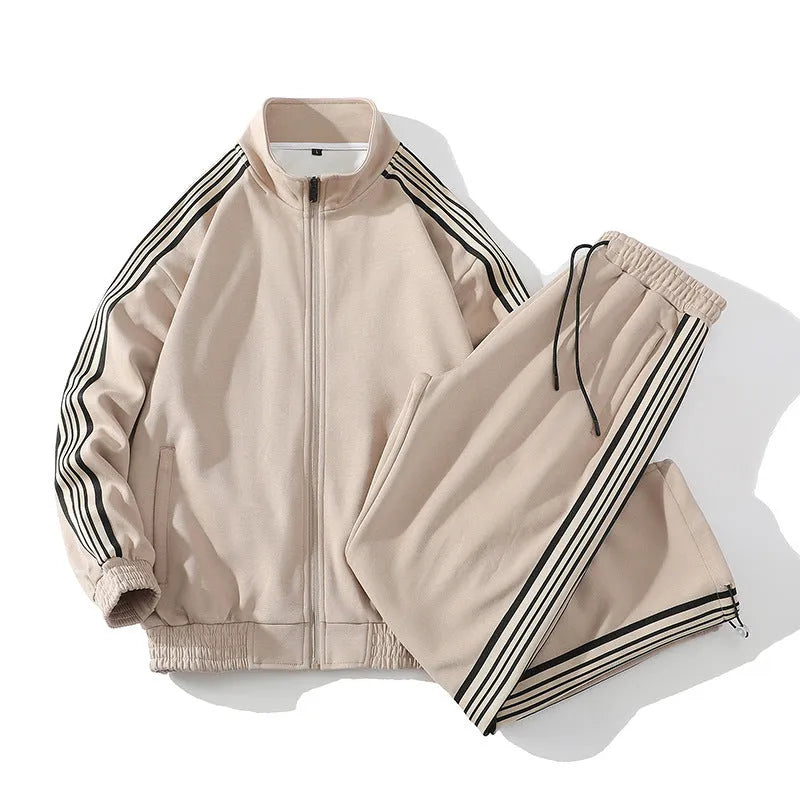Men's cotton thickened sports suit set with long sleeve coat and cropped pants in khaki colour