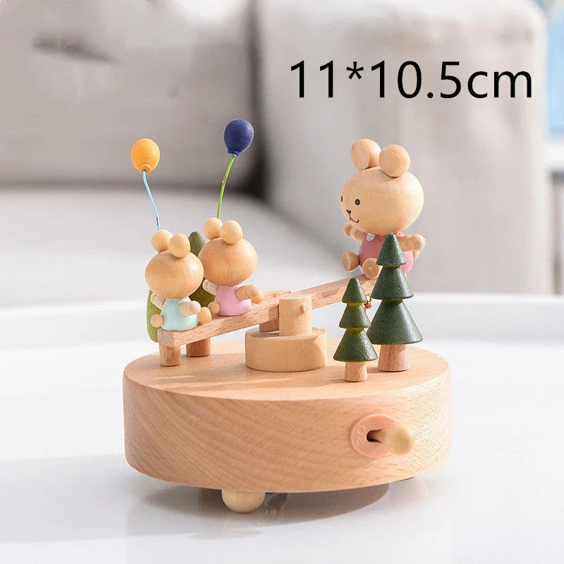 Innovative rotating wooden music box with Yunsheng movement, European-style design
