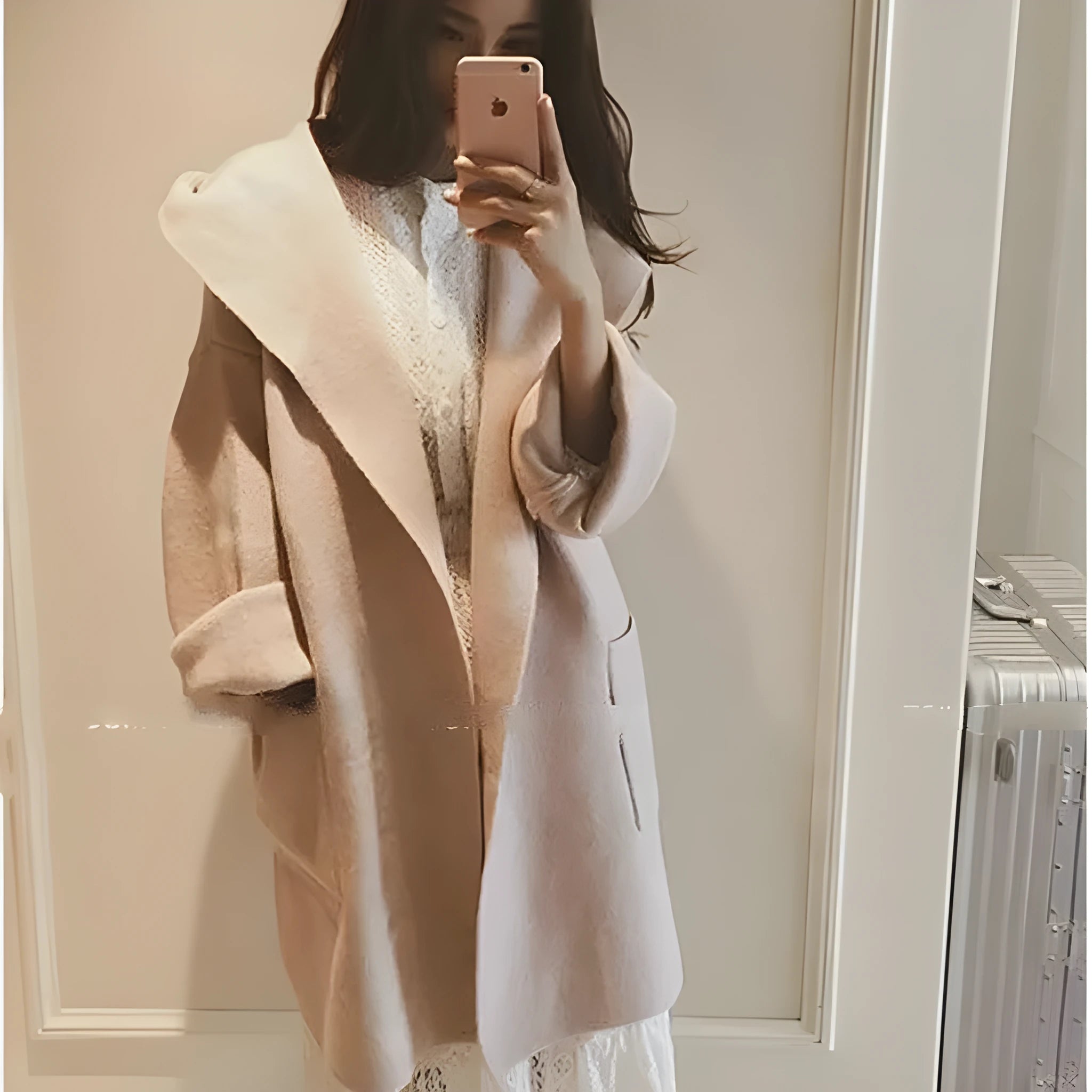 Plus size women's loose fit thin coat with lace trim in cotton fabric