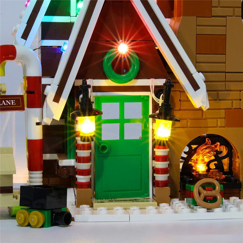 LED string light kit for building block gingerbread houses, compatible with set 10267