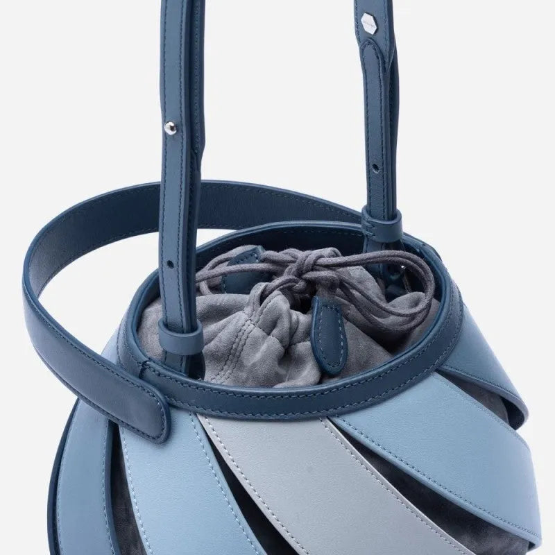 Cylindrical contrast stitching PU bucket bag in beige with diamond quilting and double shoulder strap