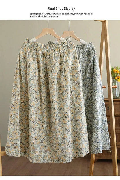 Floral printed cotton skirt in little yellow and blue flowers, urban leisure style