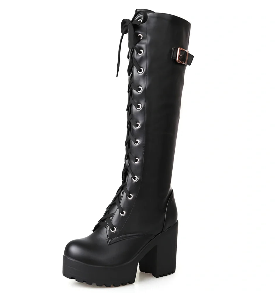 So Combative High Boots in black with 9.5cm heel, non-slip rubber sole, 35cm tube height for professional women