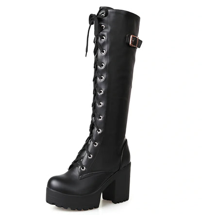 So Combative High Boots in black with 9.5cm heel, non-slip rubber sole, 35cm tube height for professional women