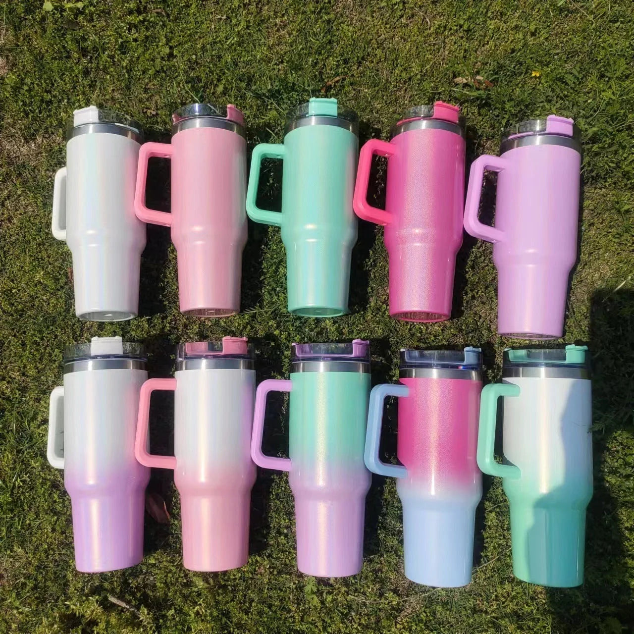 Double-layer stainless steel vacuum insulation cup in various colours, perfect for keeping drinks hot or cold.