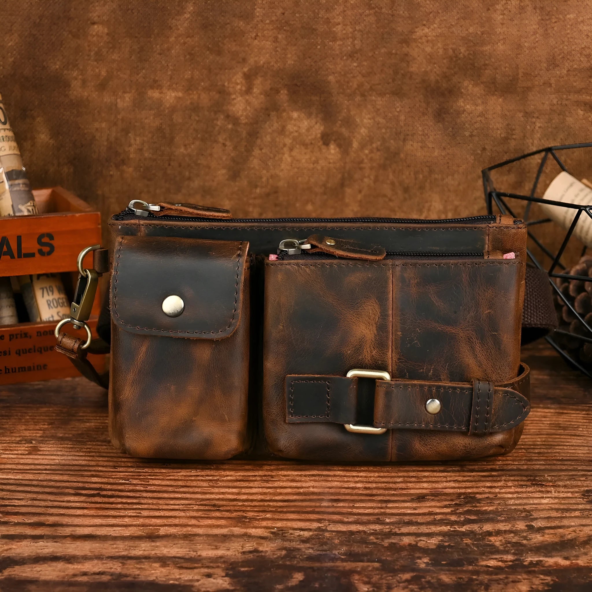 Genuine leather cowhide men's chest bag in solid colour with crossbody strap
