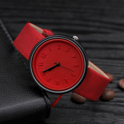 Creative ladies quartz watch with various color options, featuring a PU leather strap and mineral glass mirror