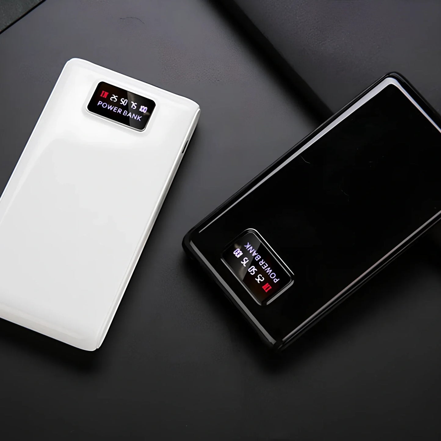 Black 18650 DIY charging bank case C9 model, 22mm x 76mm x 150mm with Type-C input and 5V 2A output for six batteries