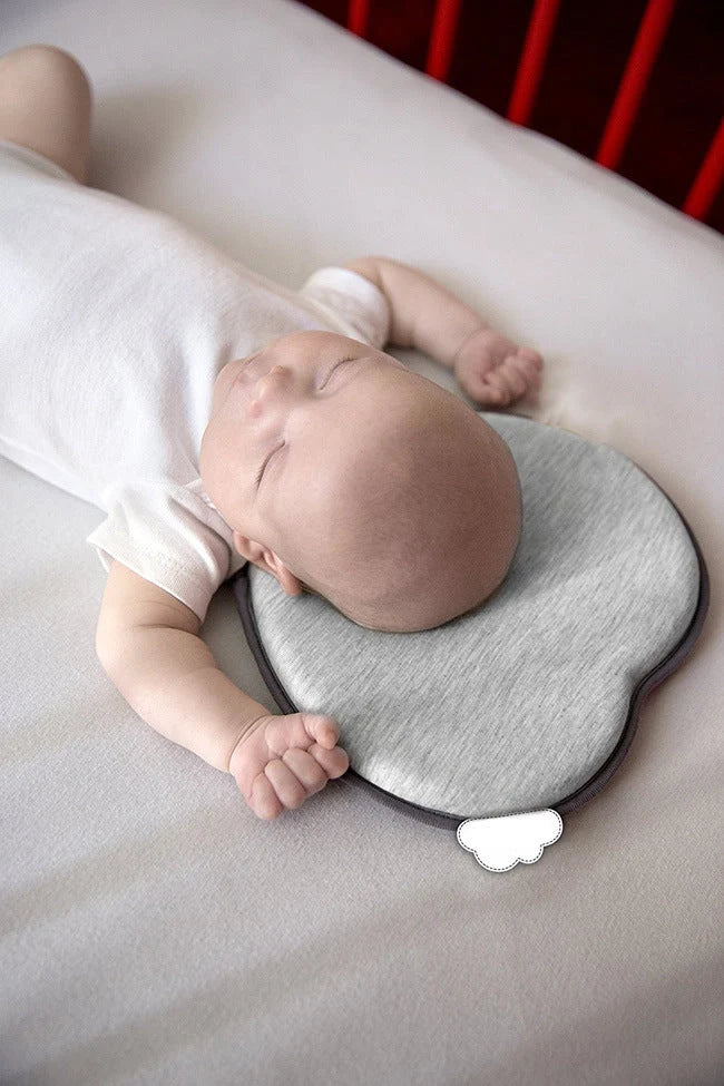 Newborn anti-roll pillow in love shape, prevents flat head syndrome, 21*19*3cm