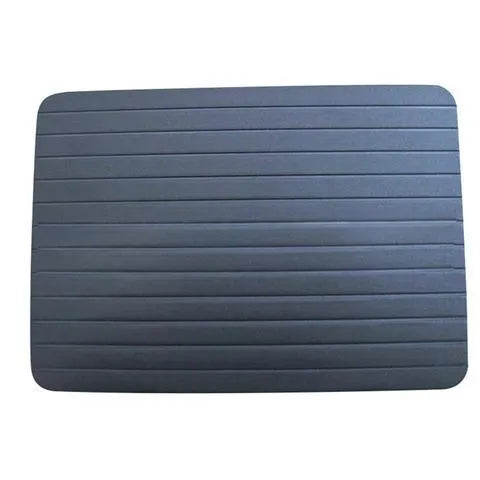 Black aluminium kitchen defrosting tray for thawing frozen food without electricity