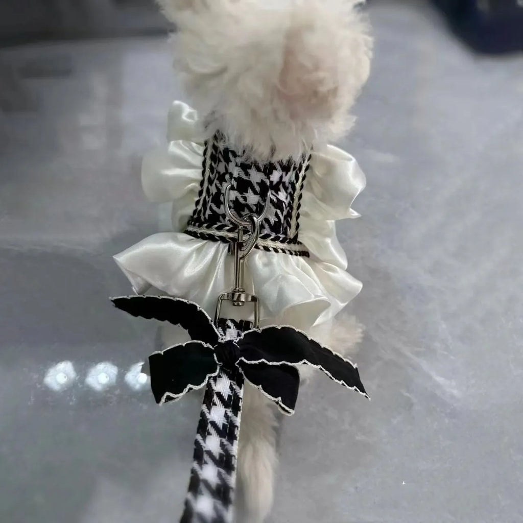 Classic style traction polyester dog vest with hand holding rope, sizes XS to 2XL, princess cut