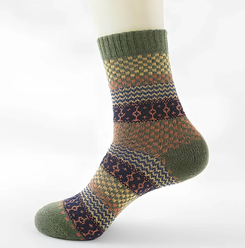 Pack of 5 thick stripe wool blend socks in various colours, featuring 15% rabbit hair for winter warmth, fitting sizes 39-42