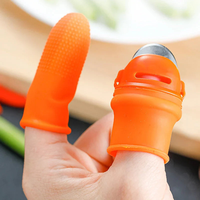 Silicone Finger Guard for Safe and Efficient Vegetable Harvesting with Sharp Curved Blade and Comfortable Grip