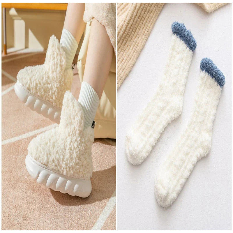 Cozy high-heel plush slippers in various colors for indoor and outdoor wear