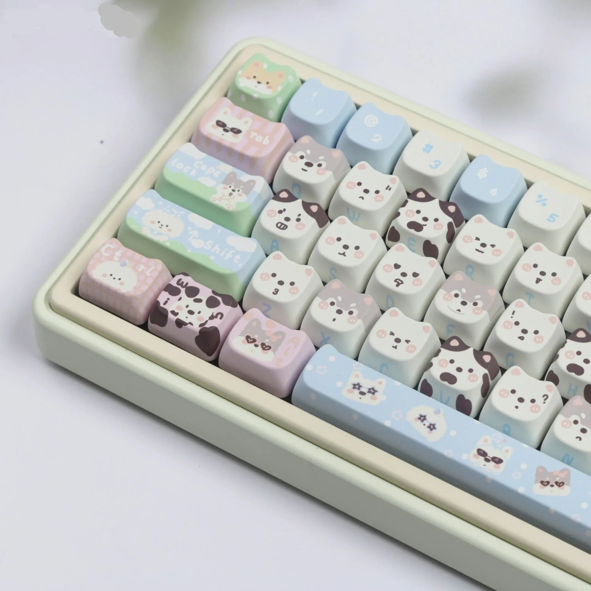 Puppy themed PBT sublimation keycap set with 26 pieces and keycap puller for mechanical keyboard customisation
