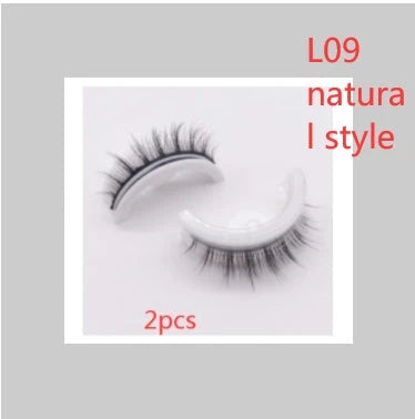 Captivating 3D layered mink-like false eyelashes for bold, voluminous eye makeup looks