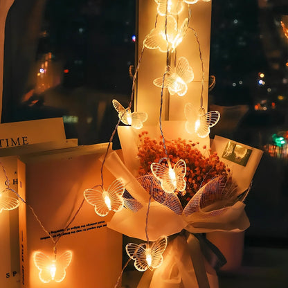 3-metre butterfly light string with 20 LEDs spaced 15cm, featuring 4.5x6cm accents, battery operated for Christmas decor