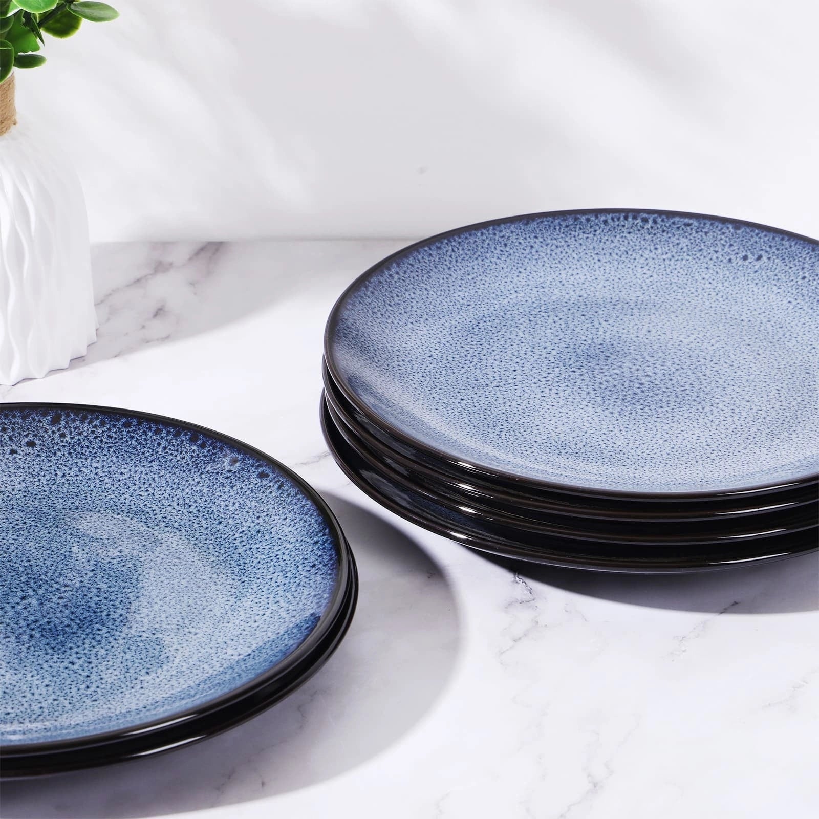 Set of 6 high-fired ceramic plates, versatile for any meal, dishwasher and oven safe
