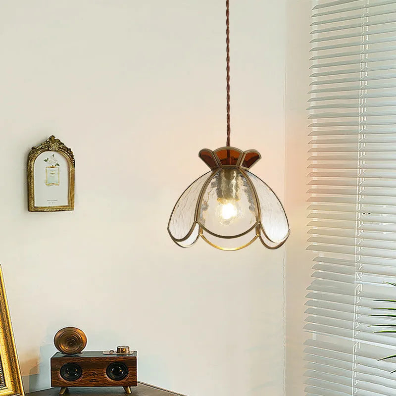 American retro style brass small droplight for bedroom or dining room with love crown light colour