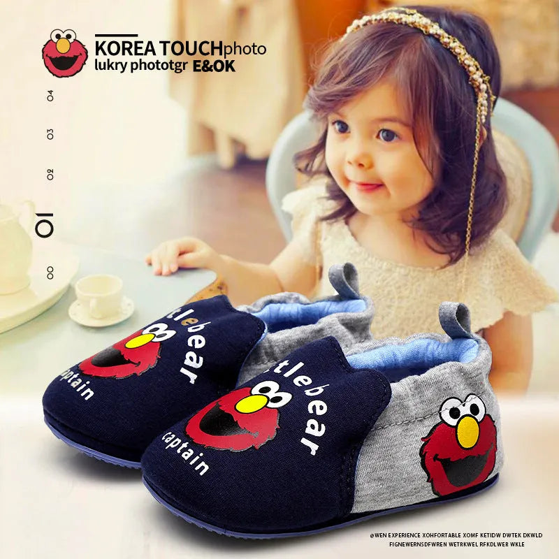Baby soft bottom non-slip cotton cloth toddler shoes in cartoon design with rubber sole