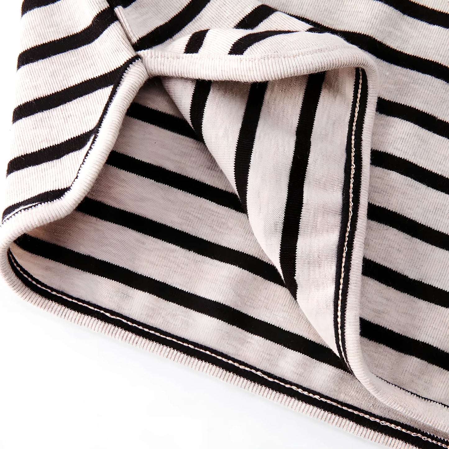 Black or red striped 100% cotton long sleeve T-shirt for baby girls, sizes 80-104 with lengths 34-43cm