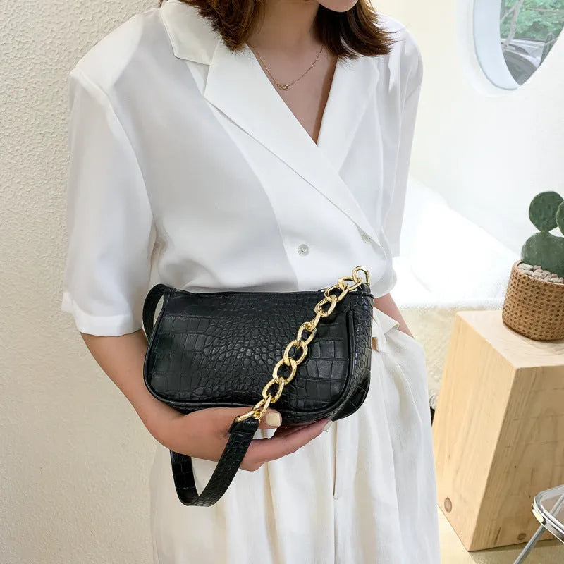 Retro PU underarm baguette shoulder bag in horizontal square shape with car stitch detail