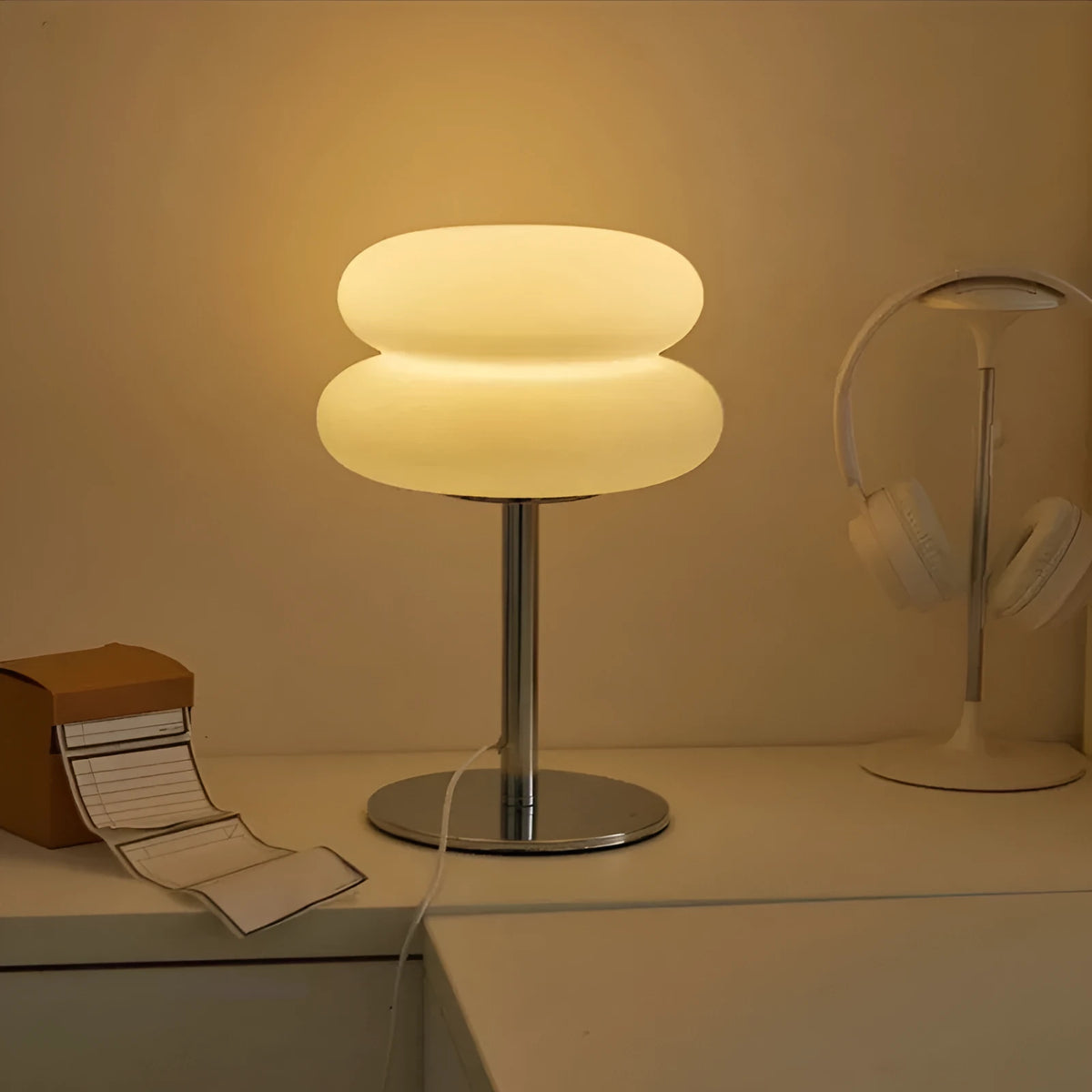 Desktop small table lamp with trichrome USB, orange glass lampshade, modern simple style, 24x14x28 cm