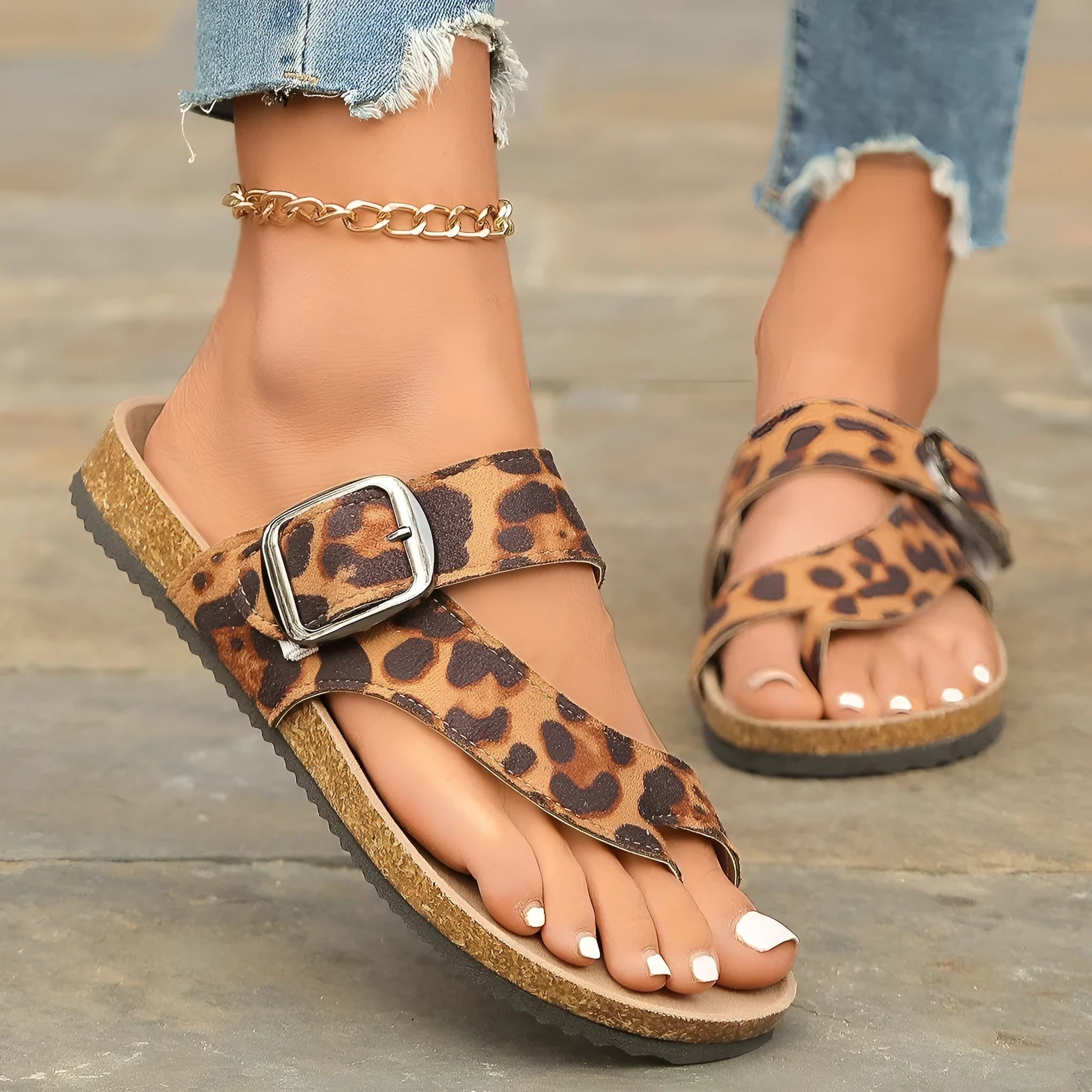 Leopard print Roman style slippers with round toe covering and wooden sole