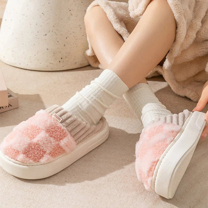 Women's plaid plush slippers with non-slip sole in various colours