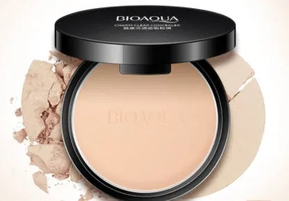 It Cosmetics Bye Bye Pores Pressed Powder compact in Natural shade, 8.2g net weight