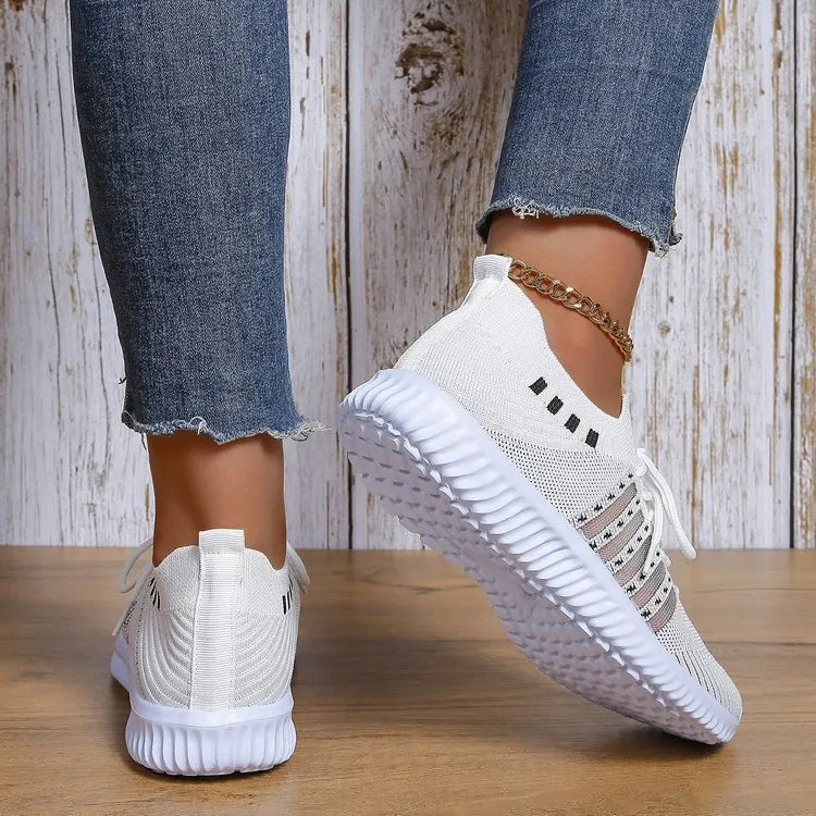 Women's white casual flyknit wedge lace-up mesh shoes with round toe and low top