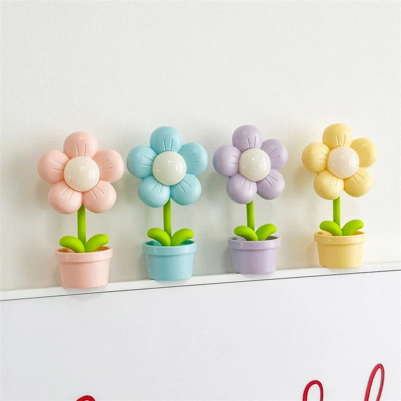 Mini Flower Night Lamp in flower shape with adjustable warm light
