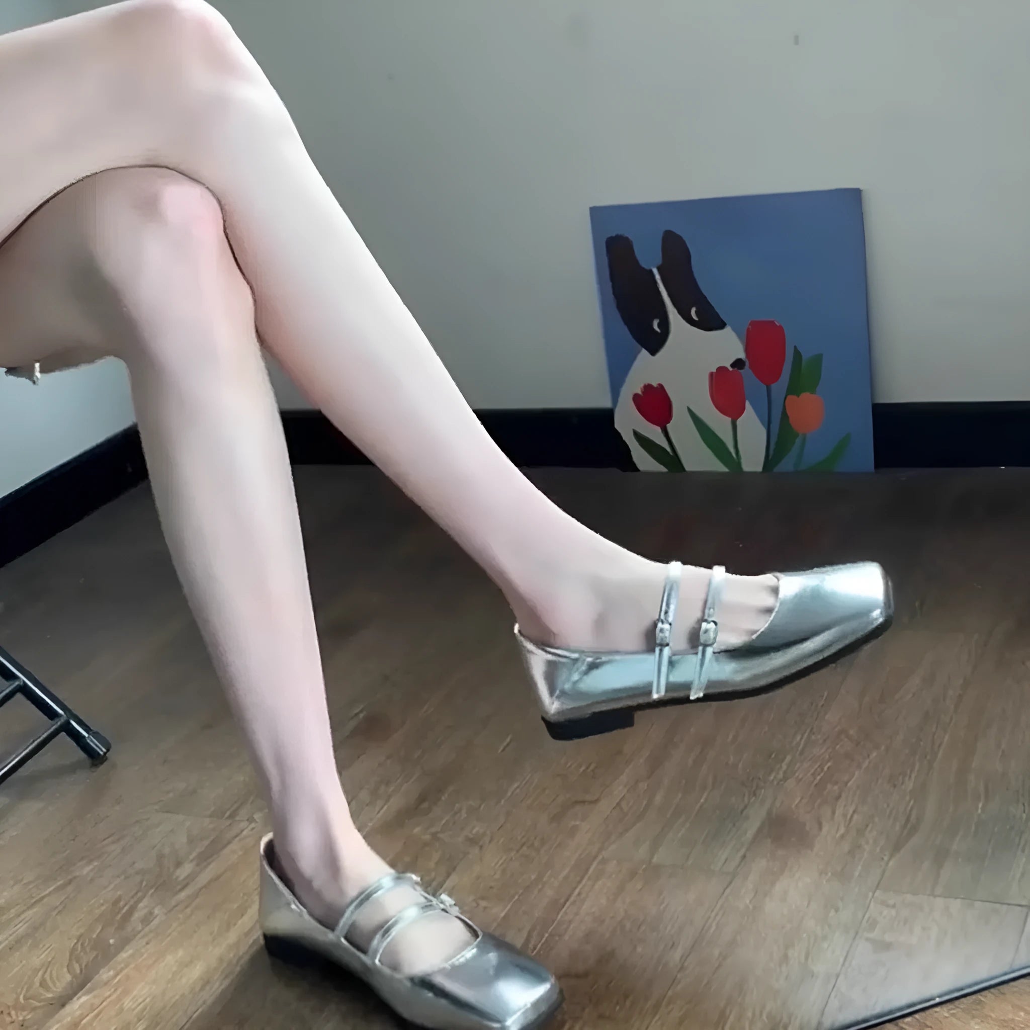 Women's silver leather Mary Jane shoes with cross-buckle strap and low flat heel