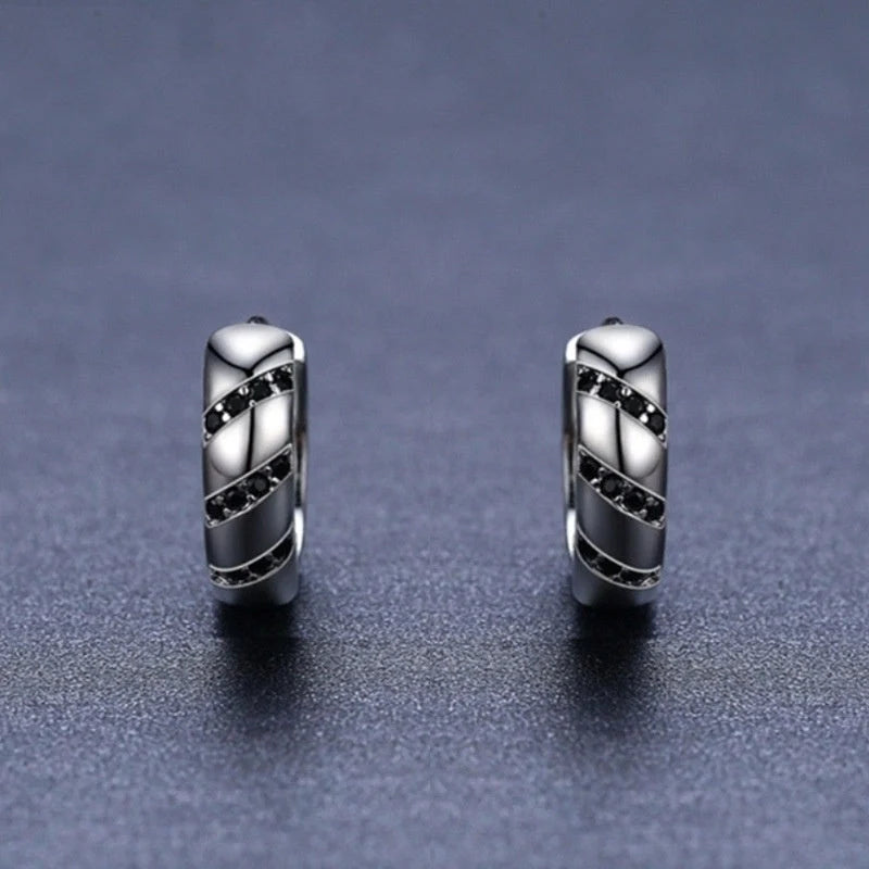 Retro women's round copper earrings in classic black, 2.5cm diameter