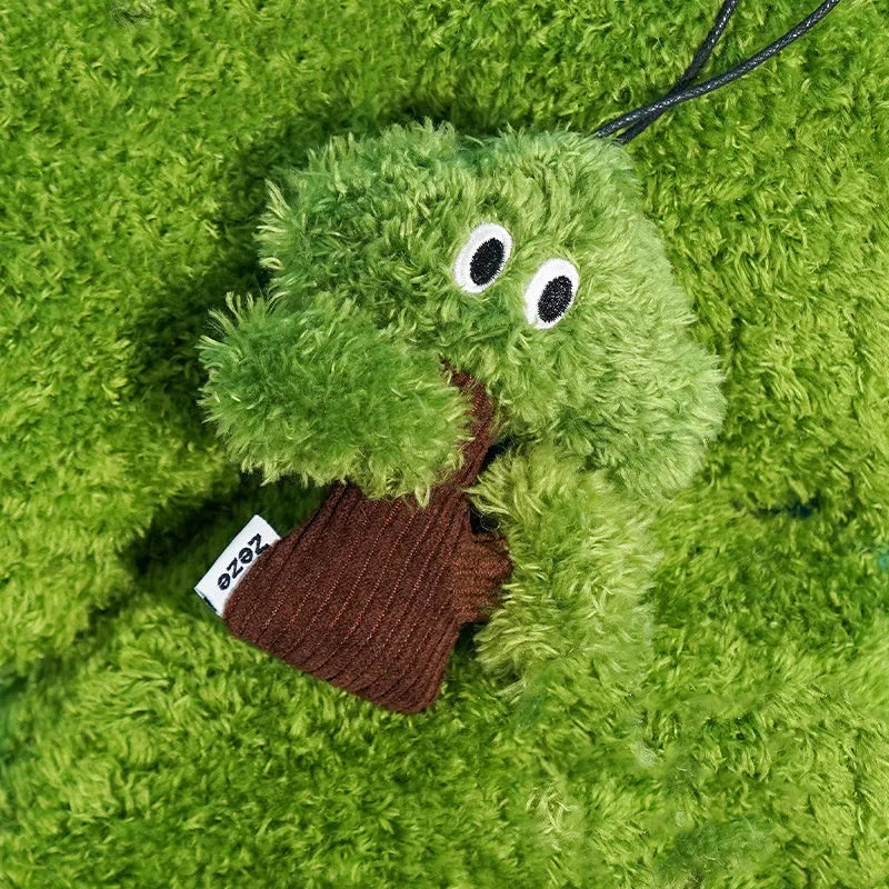 Pine tree shaped mint-scented fabric cat toy pendant in three sizes L, M, S