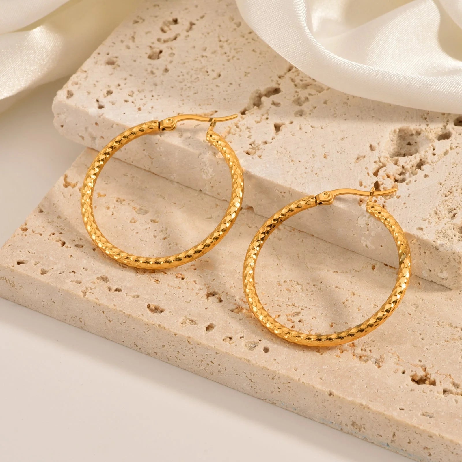 18K Gold-plated Dense Emboss Round Ring Earrings for Women with geometric design