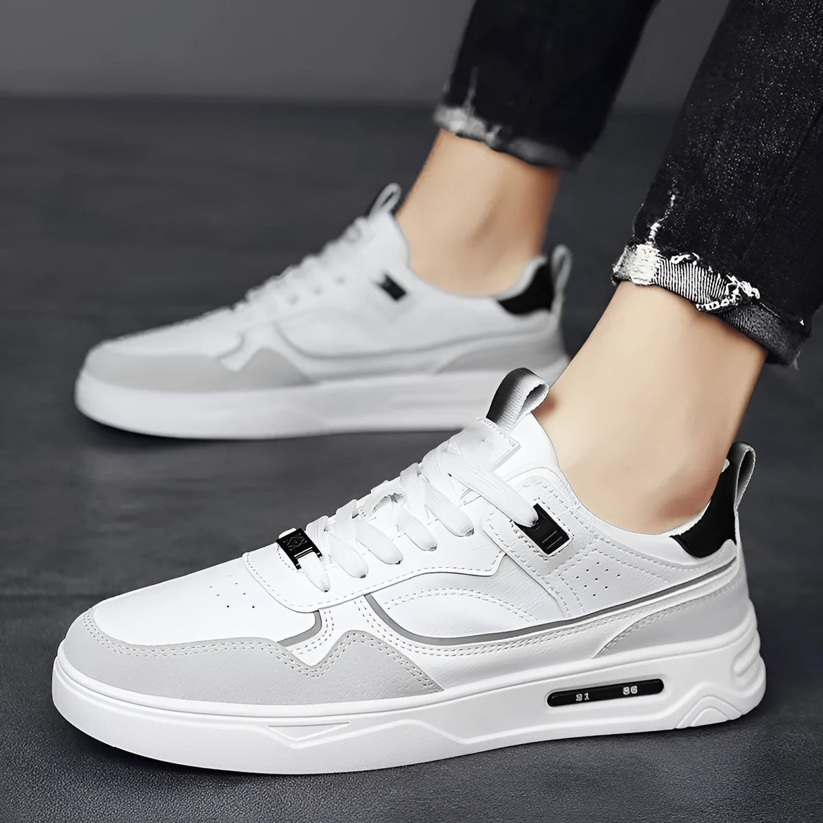 Unisex casual microfiber board shoes with flat heel and lace up, in beige and white