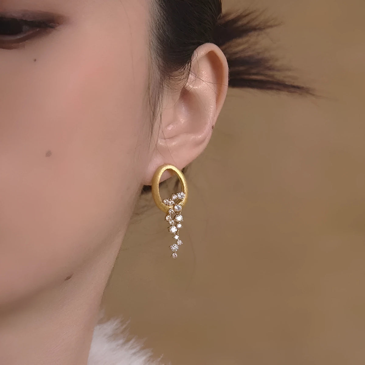 Zinc alloy geometric earrings with cubic zircon inlay, meteorite-style finish, women's jewellery