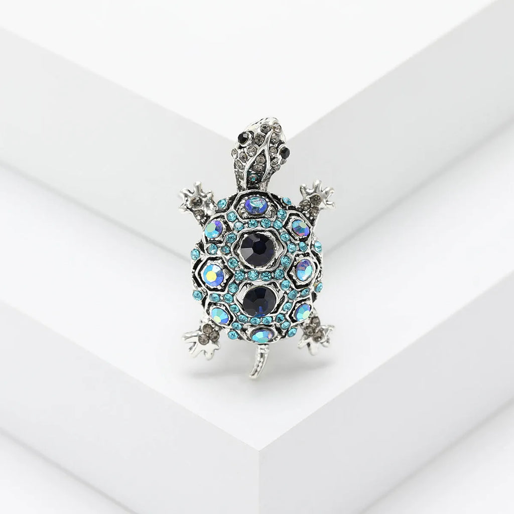 Retro rhinestone turtle brooch in alloy with diamond treatment, available in blue green red colours