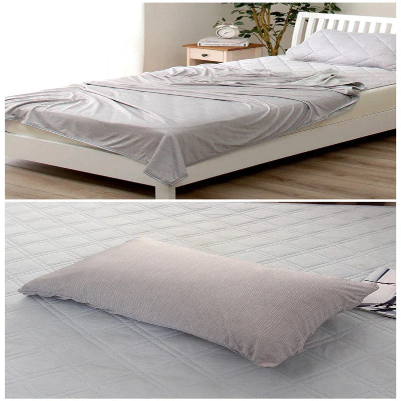 Cooling Summer Blanket made with breathable Japanese cooling fiber technology to keep you comfortable all night
