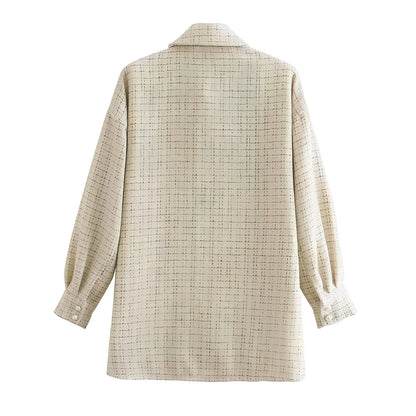 Women's beige plaid thick coat with pearl buttons, long sleeves, lapel collar, and side pockets in size M